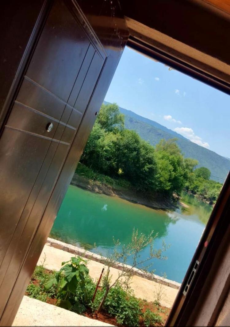 Splav Slap - Bungalovi Danilovgrad Exteriör bild